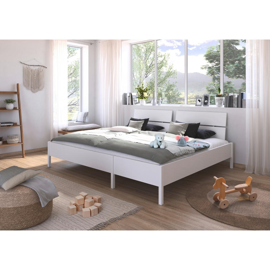 FAMILIEBED 240 cm x 200 cm, houtmateriaal wit