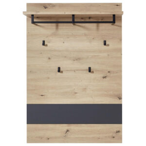 GARDEROBE PANEEL