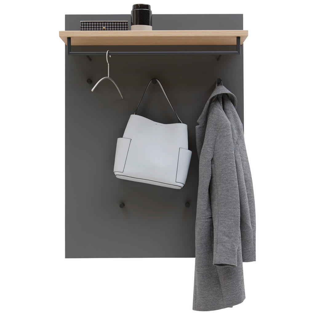 GARDEROBE PANEEL