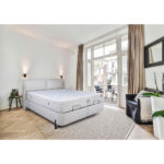 BEDDEN MET MATRAS x , hout, metaal thumbnail 1